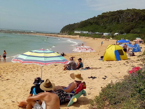 Blue Lagoon Beach Resort - New South Wales Tourism  16