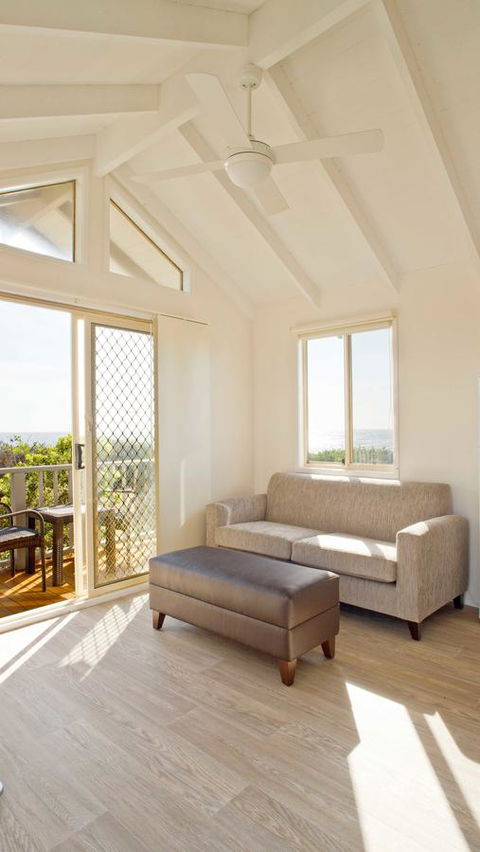 Blue Lagoon Beach Resort - New South Wales Tourism  32