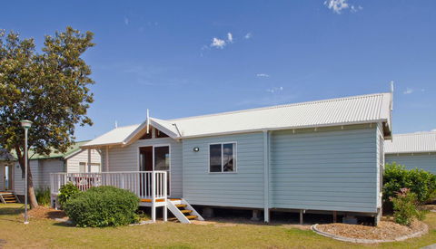 Blue Lagoon Beach Resort - New South Wales Tourism  35