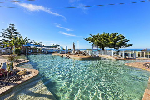 Blue Lagoon Beach Resort - New South Wales Tourism  5