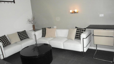 Altair Motel - New South Wales Tourism  8