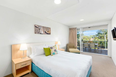 Quality Suites Pioneer Sands - New South Wales Tourism  6