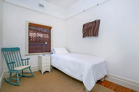 Holiday Home Fairy Bower Road Manly FAB05 - New South Wales Tourism  7
