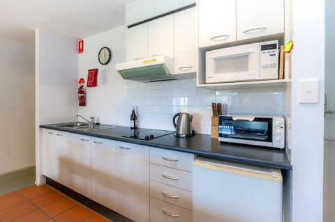 Condo 105 @ Horizons Golf Resort - Salamander Bay NSW - New South Wales Tourism  13