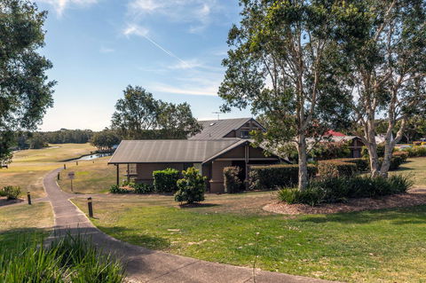 Condo 105 @ Horizons Golf Resort - Salamander Bay NSW - New South Wales Tourism  12