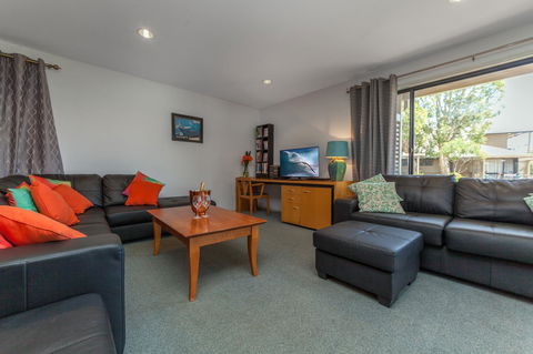 Condo 105 @ Horizons Golf Resort - Salamander Bay NSW - New South Wales Tourism  6
