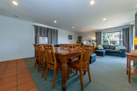 Condo 105 @ Horizons Golf Resort - Salamander Bay NSW - New South Wales Tourism  18