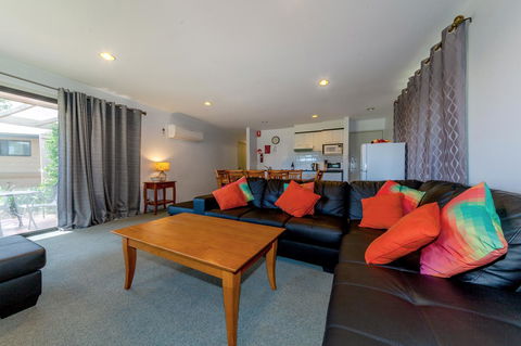 Condo 105 @ Horizons Golf Resort - Salamander Bay NSW - New South Wales Tourism  23