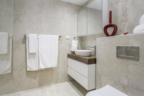 Darling Harbour ICC 3BR+PARKING+VIEWS è¾¾ä»¤æ¸¯å…¨æ™¯è±ªåŽä¸‰æˆ¿ - New South Wales Tourism  8