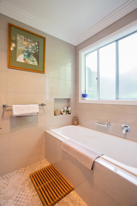 Armidale Cottage - House 2 - New South Wales Tourism  26