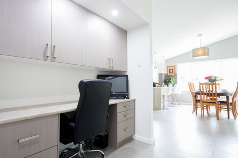 Armidale Cottage - House 2 - New South Wales Tourism  8