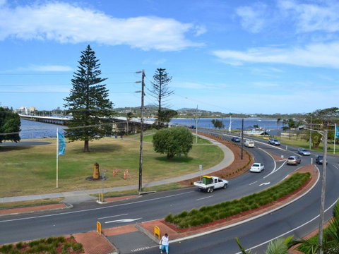 Oxley 8 At Tuncurry - New South Wales Tourism  3