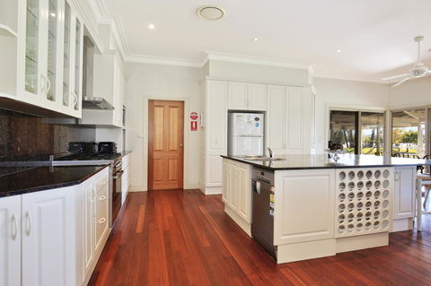 Terara Riverside Retreat - New South Wales Tourism  8