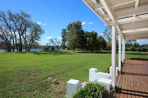 Terara Riverside Retreat - New South Wales Tourism  39