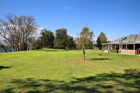 Terara Riverside Retreat - New South Wales Tourism  36