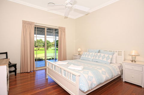 Terara Riverside Retreat - New South Wales Tourism  11