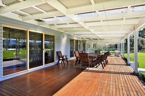 Terara Riverside Retreat - New South Wales Tourism  21