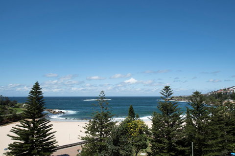 Coogee Sands Hotel & Apartments - New South Wales Tourism  9