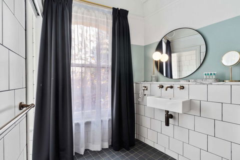 Hotel Harry, Ascend Hotel Collection - New South Wales Tourism  35