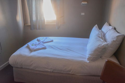 Commercial Hotel Motel Lithgow - New South Wales Tourism  22