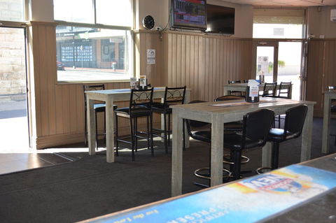 Commercial Hotel Motel Lithgow - New South Wales Tourism  43
