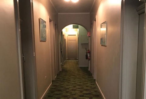 Commercial Hotel Motel Lithgow - New South Wales Tourism  44