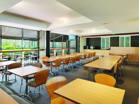 Mercure Sydney Manly Warringah - New South Wales Tourism  4