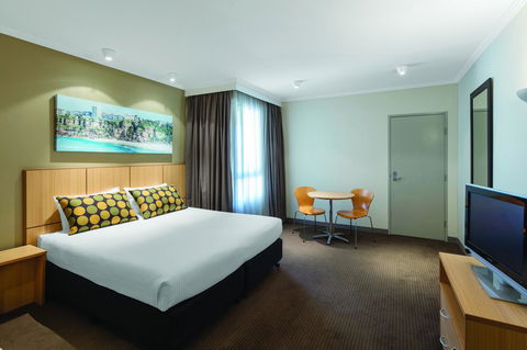 Mercure Sydney Manly Warringah - New South Wales Tourism  17