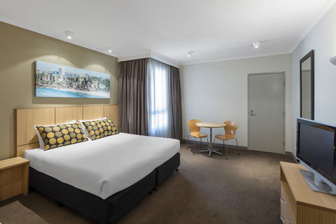 Mercure Sydney Manly Warringah - New South Wales Tourism  12