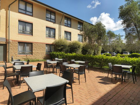 Mercure Sydney Manly Warringah - New South Wales Tourism  9