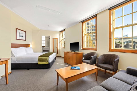 Sydney Harbour Hotel - New South Wales Tourism  7