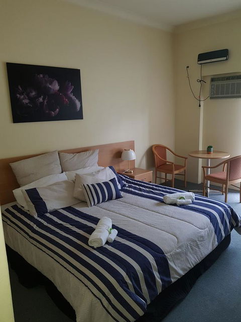Rest Easy Motel - New South Wales Tourism  40