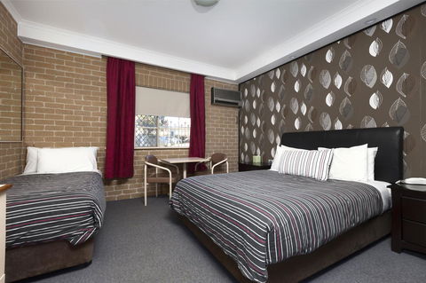 Grand Manor Motor Inn - New South Wales Tourism  8