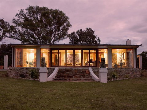 Belmont - New South Wales Tourism  0