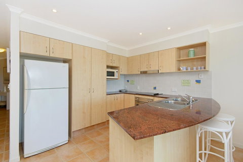 The Cove Yamba - New South Wales Tourism  13