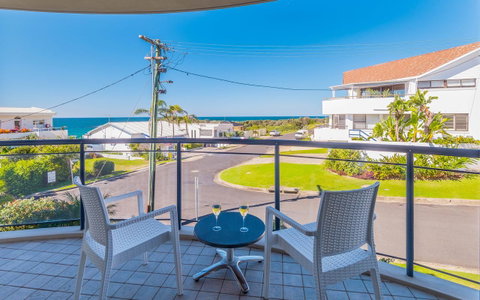 The Cove Yamba - New South Wales Tourism  0