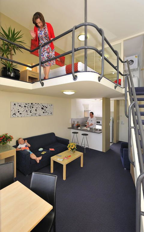 Metro Apartments On Darling Harbour - New South Wales Tourism  3