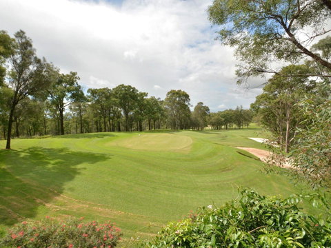 Villa 3br Margarita Villa Located Within Cypress Lakes Resort - New South Wales Tourism  2
