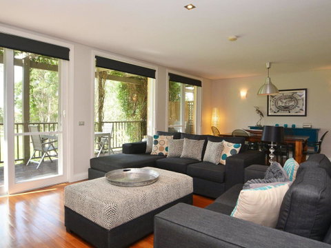 Villa 3br Margarita Villa Located Within Cypress Lakes Resort - New South Wales Tourism  9