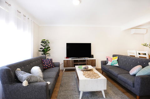 Abode @ Culburra - Pet Friendly - 4 Mins To Beach - New South Wales Tourism  6