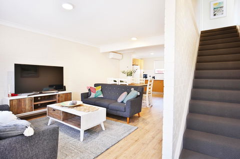 Abode @ Culburra - Pet Friendly - 4 Mins To Beach - New South Wales Tourism  7