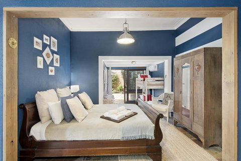 Designer Studios Manly - New South Wales Tourism  11