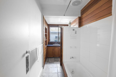 Designer Studios Manly - New South Wales Tourism  9