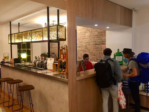 Mad Monkey Hostel Coogee Beach - New South Wales Tourism  8