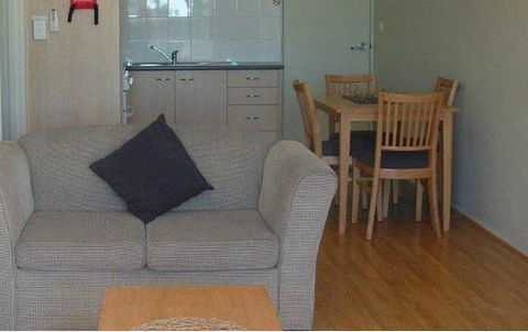 Waterview Apartments - New South Wales Tourism  19