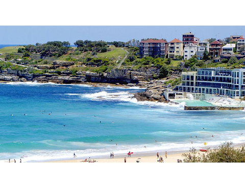 Huge Garden Apartment In The Heart Of Bondi Beach - New South Wales Tourism  35