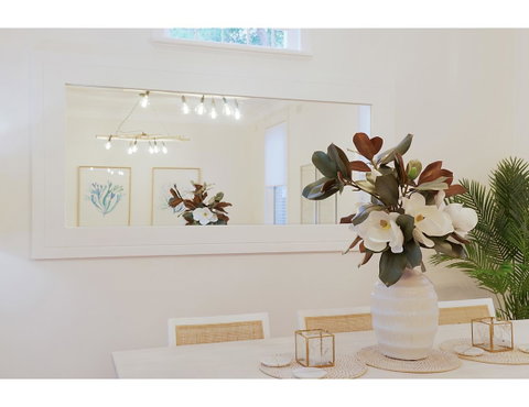 Huge Garden Apartment In The Heart Of Bondi Beach - New South Wales Tourism  17
