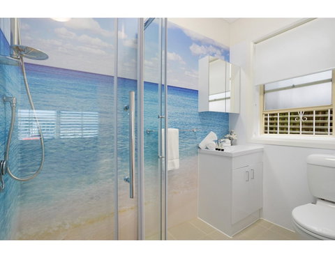 Huge Garden Apartment In The Heart Of Bondi Beach - New South Wales Tourism  20