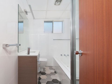 Victoria Parade, Kiah, Unit 10, 53 - New South Wales Tourism  11