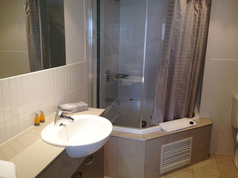 BASE Holidays - Ettalong Beach Premium Apartments - New South Wales Tourism  39